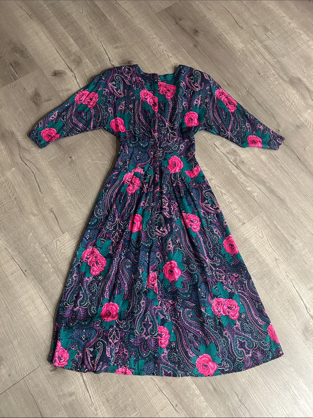 BETSY’S THINGS | Women’s 90s Dress - Picture 3 of 12